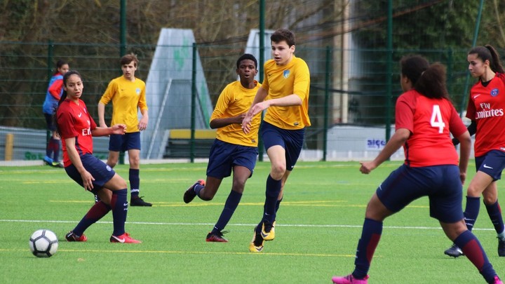 Terrain de football et de rugby en synthétique Jean-Pierre-Dogliani 