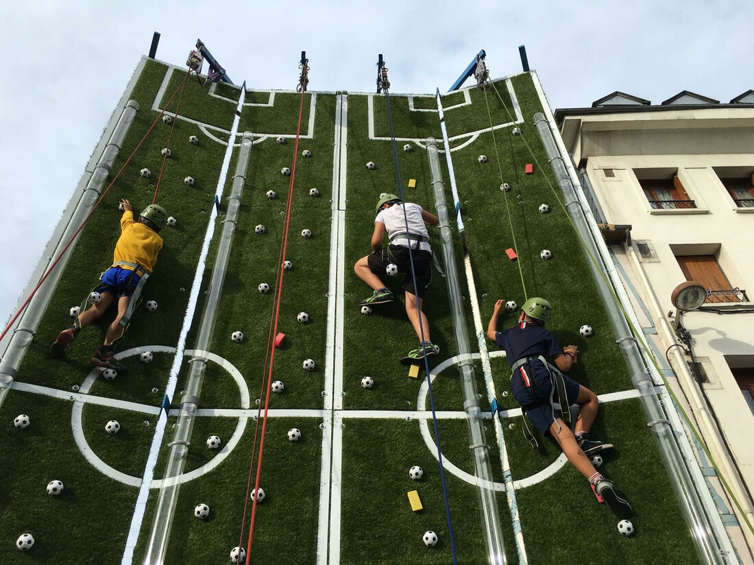 Mur d'escalade pour le marché européen 2019 Mur d'escalade pour le marché européen 2019